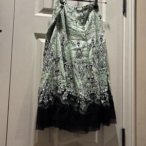 Gianni Bini sz 8 midi sleeveless length skirt